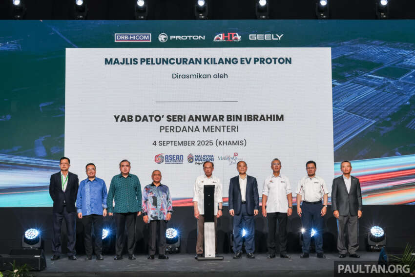 Kilang EV Proton di Tanjong Malim dibuka secara rasmi – eMas 7 CKD mula diproduksi, diikuti eMas 5 1964274
