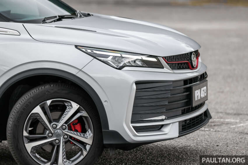 2025 Proton X50 facelift – full gallery of Flagship variant with big spoiler, two-tone interior, sunroof 1970440