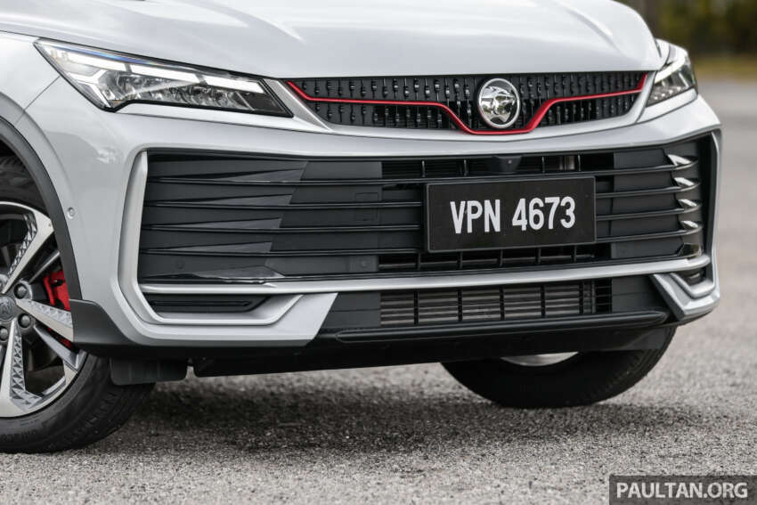 2025 Proton X50 facelift – full gallery of Flagship variant with big spoiler, two-tone interior, sunroof 1970443