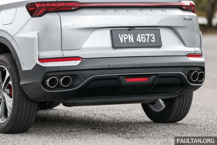 2025 Proton X50 facelift – full gallery of Flagship variant with big spoiler, two-tone interior, sunroof 1970460