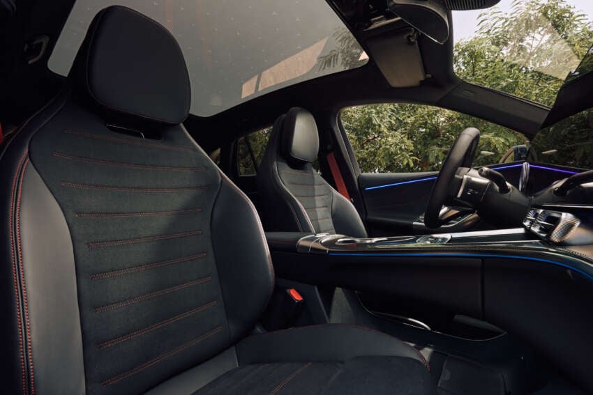 2026 Mercedes-Benz GLC with EQ Technology debuts – 800V tech, air suspension, up to 713 km EV range 1965013