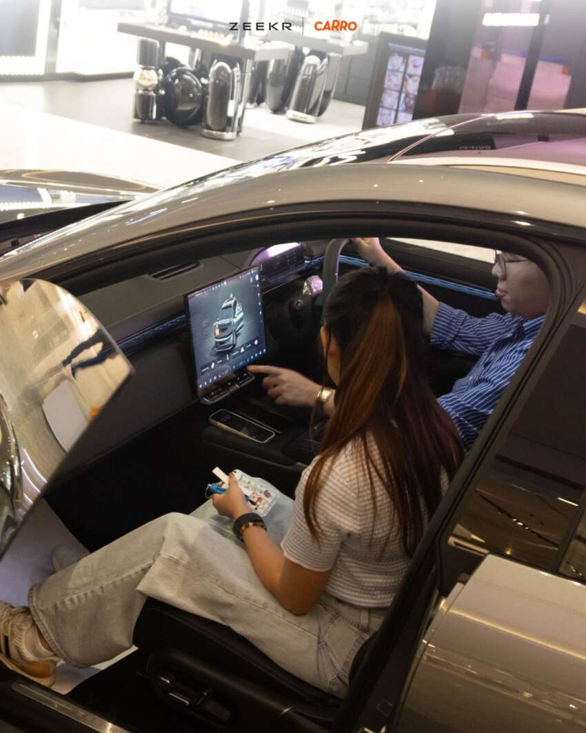 Experience the Zeekr 7X in person at Zeekr Carro’s roadshow – Mid Valley Megamall, South Void 2 1976190