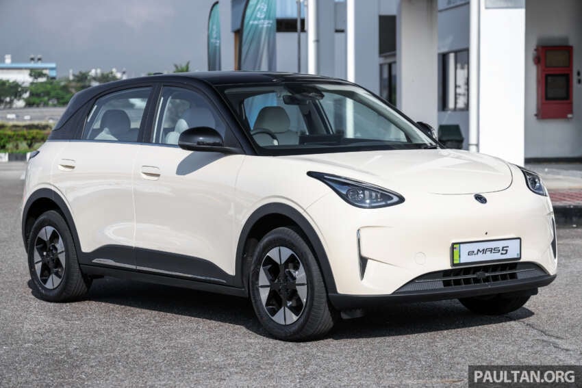 Proton eMas 5 fully revealed – first photos of body colour, RM60k to RM80k est, price reveal Oct 30 1987050