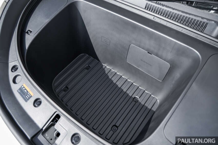 Proton eMas 5 fully revealed – first photos of body colour, RM60k to RM80k est, price reveal Oct 30 1987085