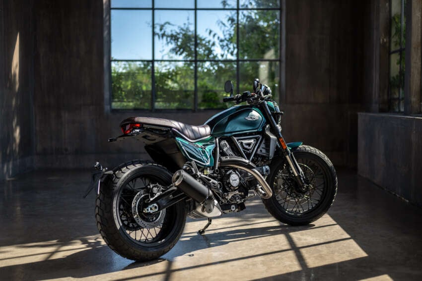 New Emerald Green livery for 2026 Ducati Scrambler 1978470