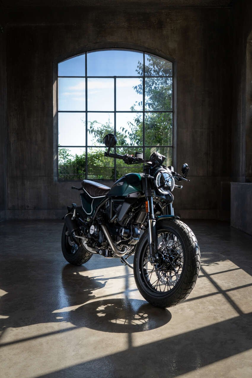 New Emerald Green livery for 2026 Ducati Scrambler 1978489
