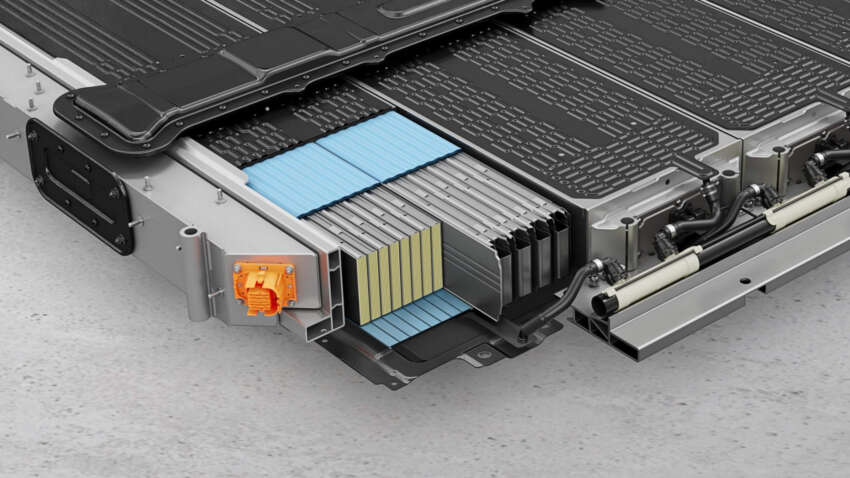 2026 Porsche Cayenne Electric – PPE-based EV; 800V tech, 400 kW DC, 113 kWh battery, over 600 km WLTP 1985822