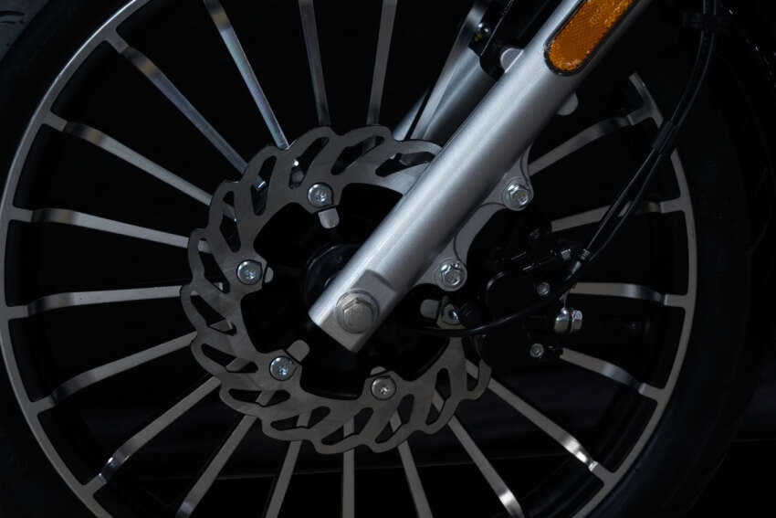 WMoto Cruiser AMT 125 dilancarkan di Malaysia – enjin 124 cc 7.8 hp, transmisi automatik, RM5,988 1979176