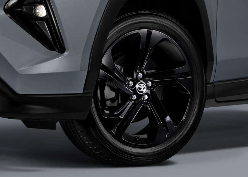 Toyota Yaris Cross Nightshade launched in Thailand – black design touches; 111 PS 1.5L hybrid; RM117k 2003475