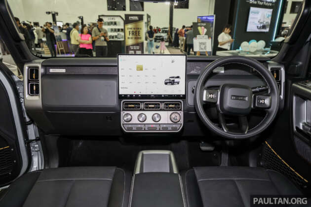 iCaur V23 tampil di ACE 2025 — harga anggaran dari RM145k-RM155k, dua varian, dilancarkan Q4 nanti