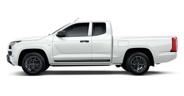 Mitsubishi Triton Street 2026 dilancarkan di Thailand – RM83k, Mega Cab muka berbeza, 150 PS/330 Nm