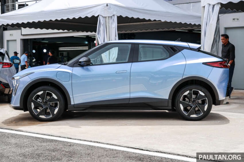 Perodua QV-E launched – first homegrown EV, Magna Steyr input, 0-100 7.5s, 445 km NEDC range, RM80k 2005635