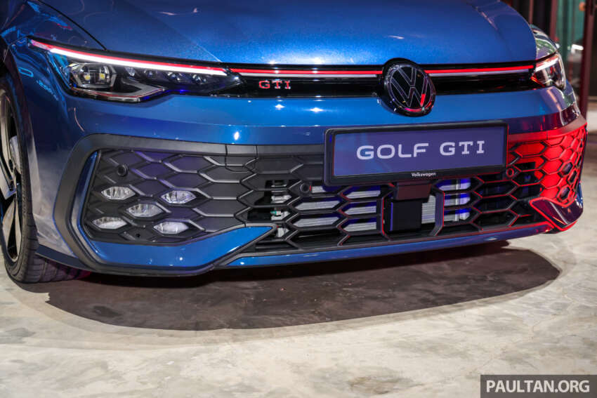 Volkswagen Golf Mk8.5 in Malaysia – R-Line with 150 PS 1.5L MHEV, dry DSG; GTI 265 PS RM250k with VAP 1993985