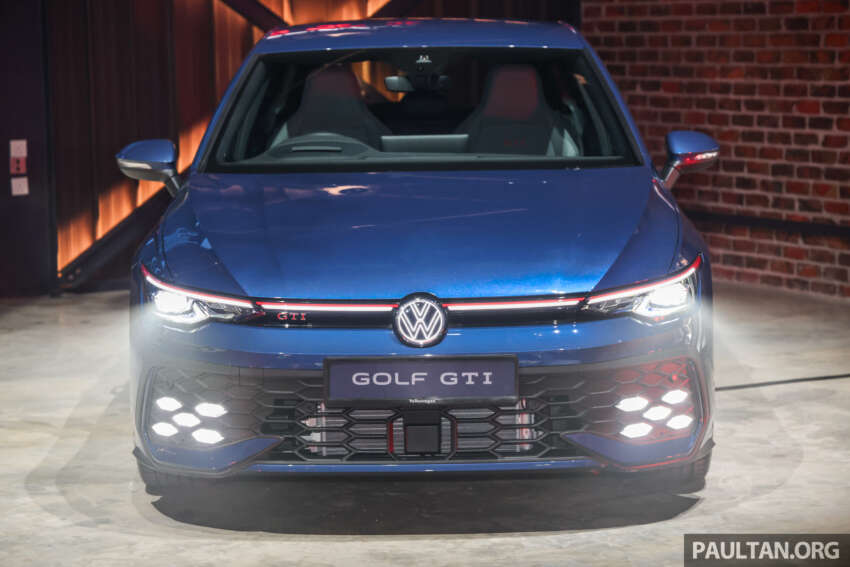 Volkswagen Golf Mk8.5 in Malaysia – R-Line with 150 PS 1.5L MHEV, dry DSG; GTI 265 PS RM250k with VAP 1993978