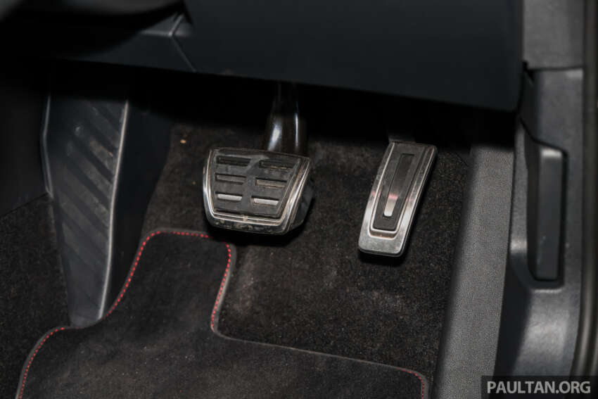 Volkswagen Golf Mk8.5 in Malaysia – R-Line with 150 PS 1.5L MHEV, dry DSG; GTI 265 PS RM250k with VAP 1994044