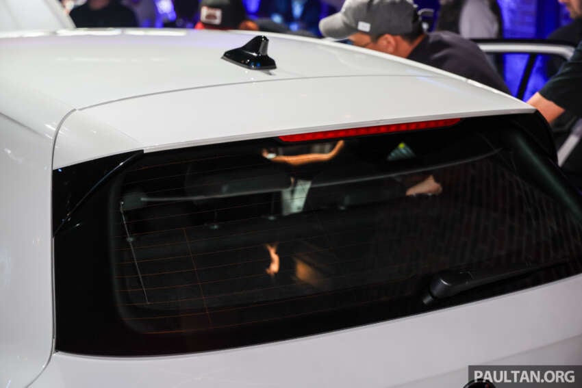 Volkswagen Golf Mk8.5 in Malaysia – R-Line with 150 PS 1.5L MHEV, dry DSG; GTI 265 PS RM250k with VAP 1993929