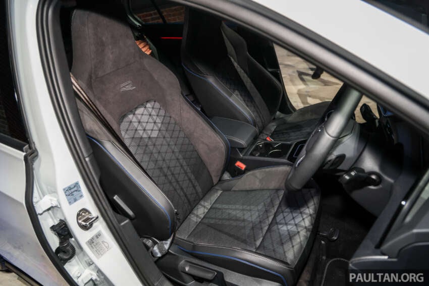 Volkswagen Golf Mk8.5 in Malaysia – R-Line with 150 PS 1.5L MHEV, dry DSG; GTI 265 PS RM250k with VAP 1993959