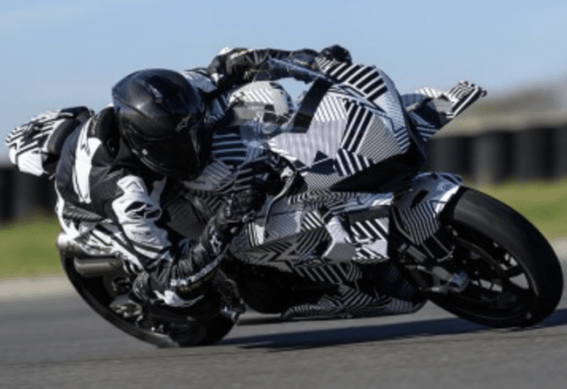CFMoto shows V4SR-RR superbike at EICMA, 210 hp