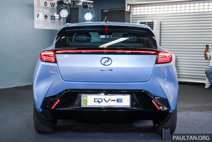 Perodua QV-E dirasmi — EV Malaysia, input Magna Steyr, 0-100 km/j  7.5 saat, jarak 445 km NEDC, RM80k 2006356