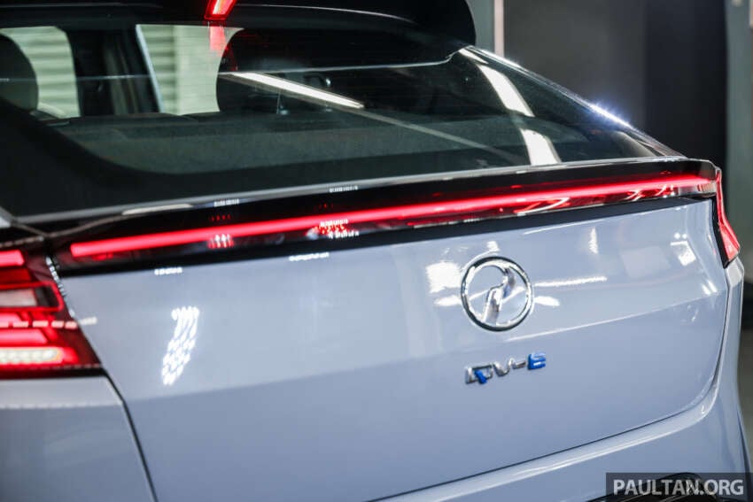 Perodua QV-E dirasmi — EV Malaysia, input Magna Steyr, 0-100 km/j  7.5 saat, jarak 445 km NEDC, RM80k 2006374