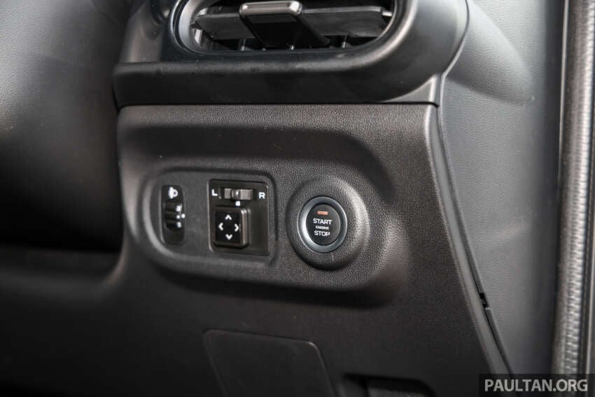 Proton Saga MC3 Standard 2026 – galeri penuh varian paling murah; enjin 1.5L 120 PS/150 Nm, 4AT, RM38k 2008002