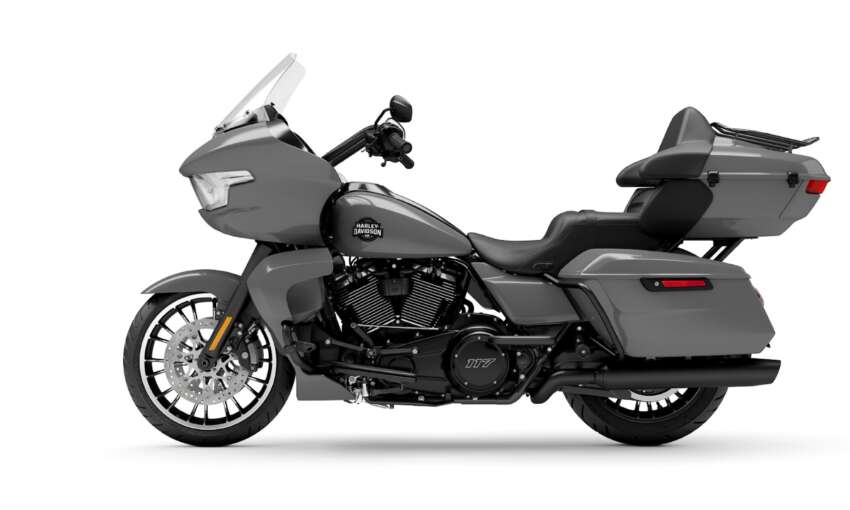 2026 Harley-Davidson Street Glide Limited and Road Glide Limited tourers debut with upgrades 2028747
