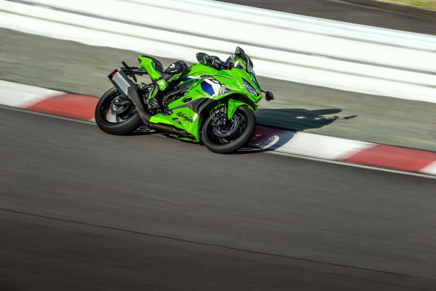 2026 Kawasaki Ninja ZX-4RR and ZX-4R SE make Malaysia debut, priced at RM42,999 and RM40,999 2030943