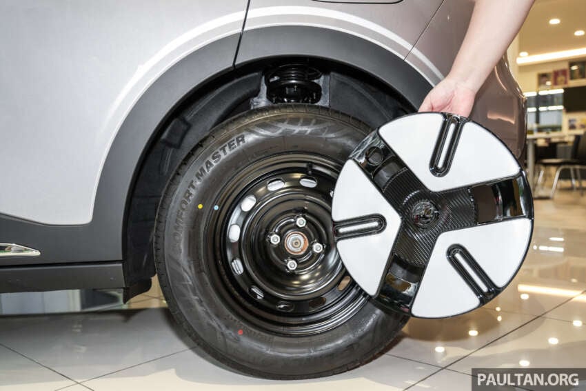 Proton eMas 5 Prime first images – 79 PS, 225 km WLTP range, halogens, steel wheels, no ADAS, RM57k 2021085