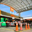 BHPetromart new look and eNak ready-to-eat kiosk launched – coffee and pastries for your pit stop