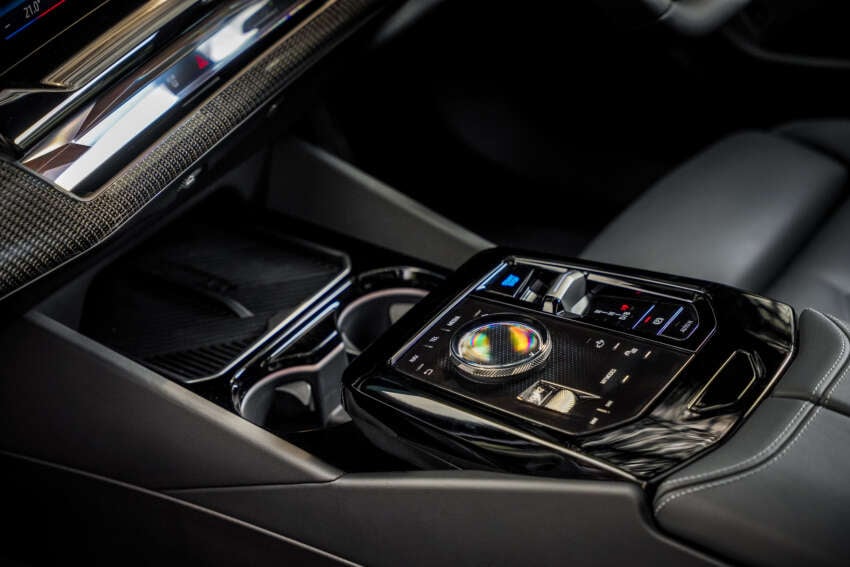 2026 BMW i5 eDrive40 M Sport Pro CKD launched – first CKD BMW EV, RM32k cheaper, from RM368,800 2025022