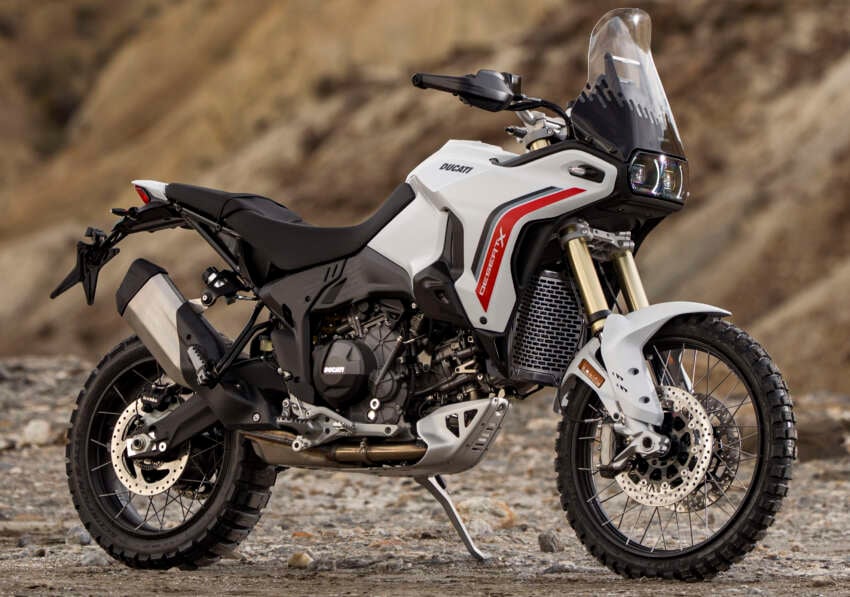 2026 Ducati DesertX updated, new chassis, TFT screen 2044541