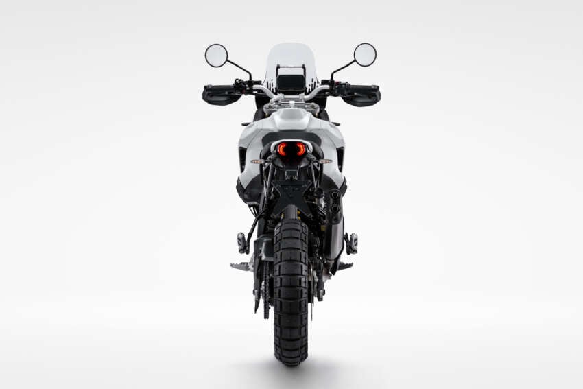 2026 Ducati DesertX updated, new chassis, TFT screen 2044548