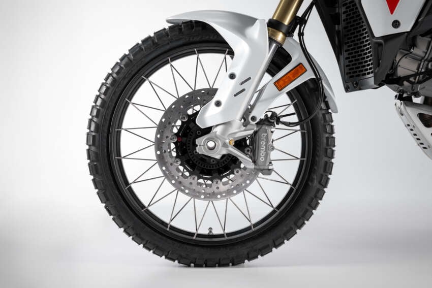 2026 Ducati DesertX updated, new chassis, TFT screen 2044562