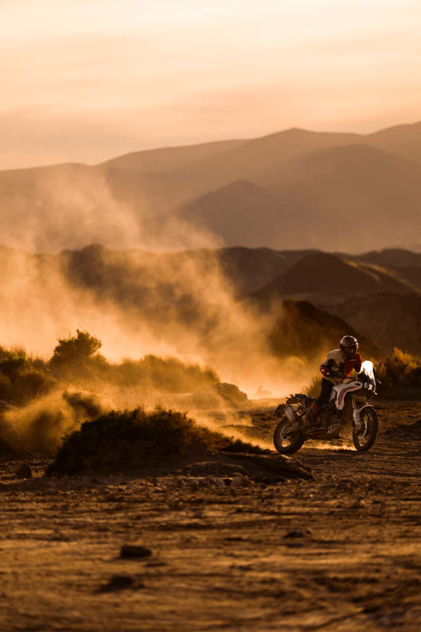 2026 Ducati DesertX updated, new chassis, TFT screen 2044607