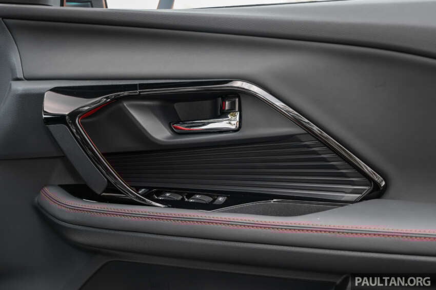 Review Perodua Traz — Apa yang bagus dan tidak? 2043315