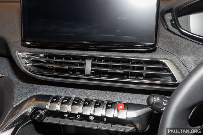 2026 Peugeot 3008 in Malaysia: still 2nd gen but with new logo and wheels, no AEB, RM31k rebate, RM139k 2044763