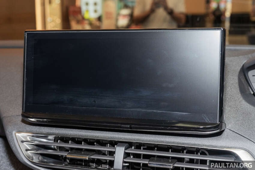 2026 Peugeot 3008 in Malaysia: still 2nd gen but with new logo and wheels, no AEB, RM31k rebate, RM139k 2044761