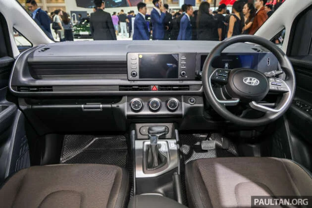 Hyundai Stargazer 2026 di Bangkok — MPV 1.5L segmen B, dari RM88k di Thailand; tiba di Malaysia Q4