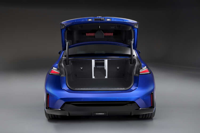 2026 BMW i3 revealed – NA0 EV 3 Series with up to 469 PS, 900 km WLTP range, 400 kW DC fast charging 2054032