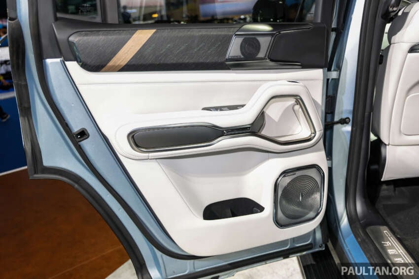 Denza B8 in Thailand again – PHEV 4×4, 578 PS, 100 km WLTP EV range, 905 km total, coming to Malaysia 2059271