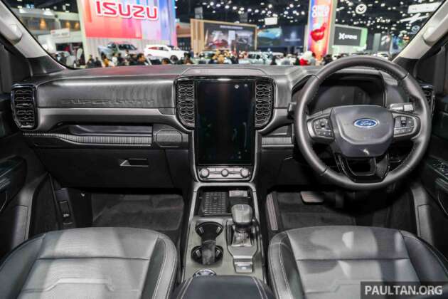 Ford Ranger Super Duty di Bangkok – trak belasahan dengan enjin V6 3.0L diesel turbo, harga RM196k