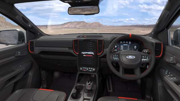 Ford Ranger Raptor 3.0L V6 petrol — nikmati setahun bahan api percuma* atau jimat sehingga RM17,000!