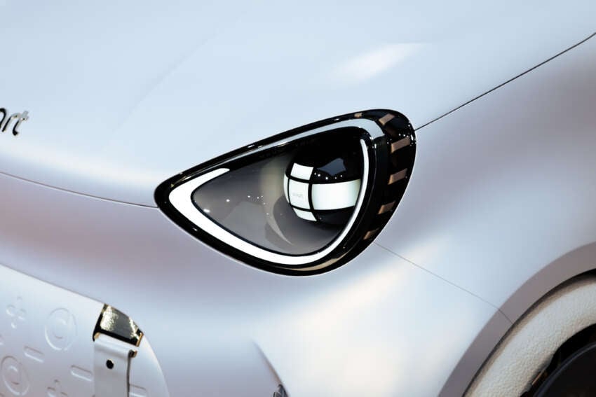 smart Concept #2 previews 2-seat EV – under 300 km range, Oct debut, coming to Malaysia under Proton? 2070468
