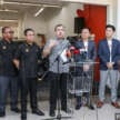 Carro buka 8 pusat pemeriksaan kenderaan MV15 (tukar hak milik B5) di seluruh negara pada 16 Jun