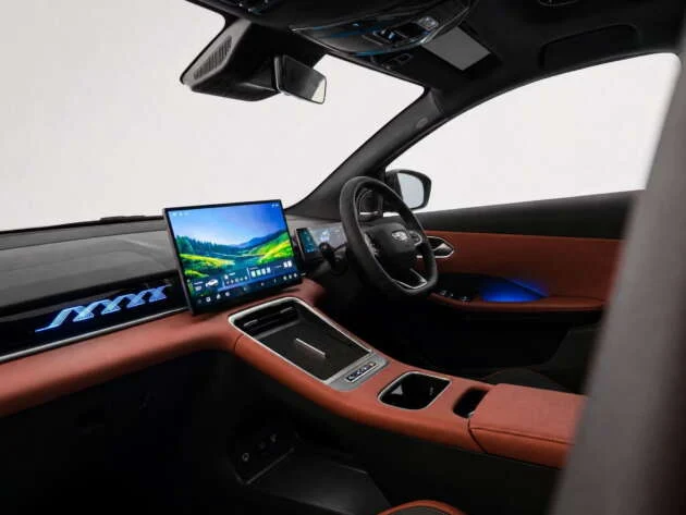 2026 Geely Coolray in South Africa – old Proton X50 look, new X50 interior, 4-cyl; made in Malaysia?