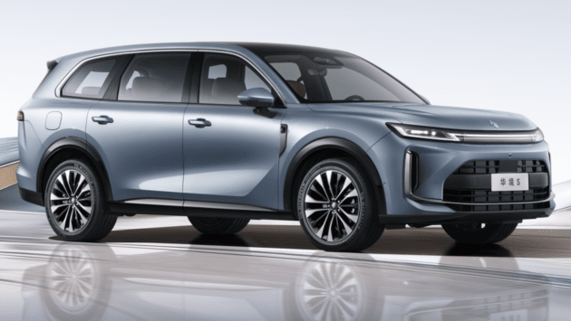 TQ Wuling Huajing S teased for KLIMS – 6-seat PHEV co-developed with Huawei, 255 km CLTC EV range