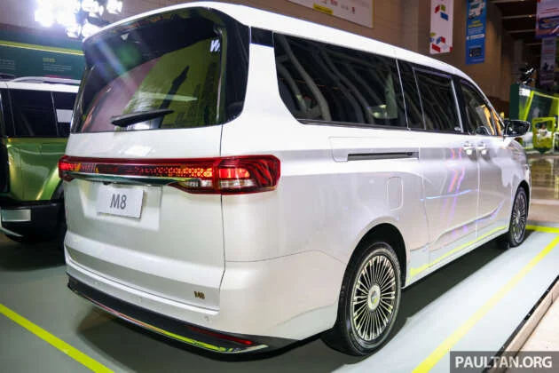 BAW M8 showcased at GIIAS 2026 – Toyota Alphard rival; EV with up to 505 km CLTC or 1,050 km 1.5T REEV