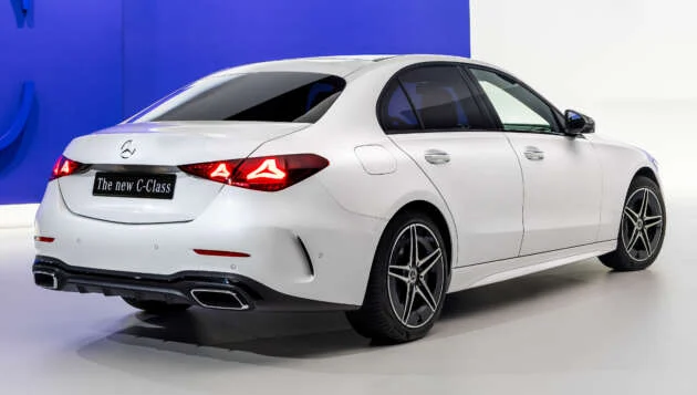 2027 Mercedes-Benz C-Class facelift – W206 gets big grille and star lights but with same old interior