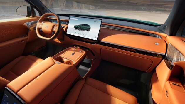 Xpeng G9L full details – flagship EV SUV with 585 PS, 755 km CLTC, PowerX REEV available, 33 speakers!