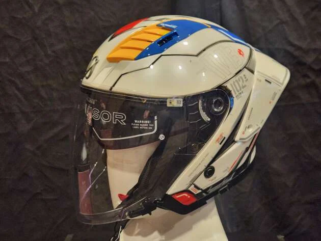 Gracshaw shows Gundam limited edition helmets for Malaysia, three model variants, priced at RM498 each